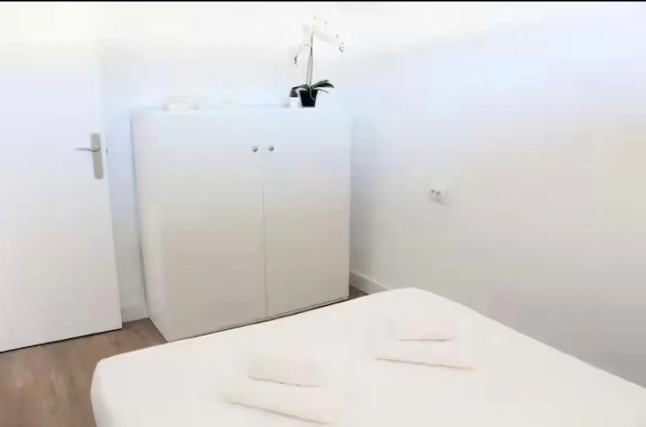 Ocean Breeze Retreat Apartment Playa de las Americas  0*, Playa de las Americas (Tenerife)