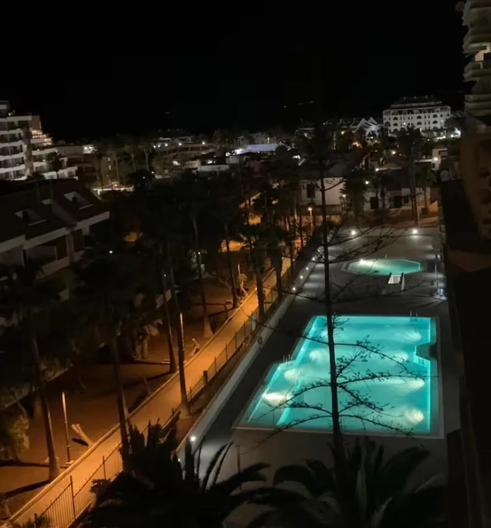 Ocean Breeze Retreat Apartment Playa de las Americas
